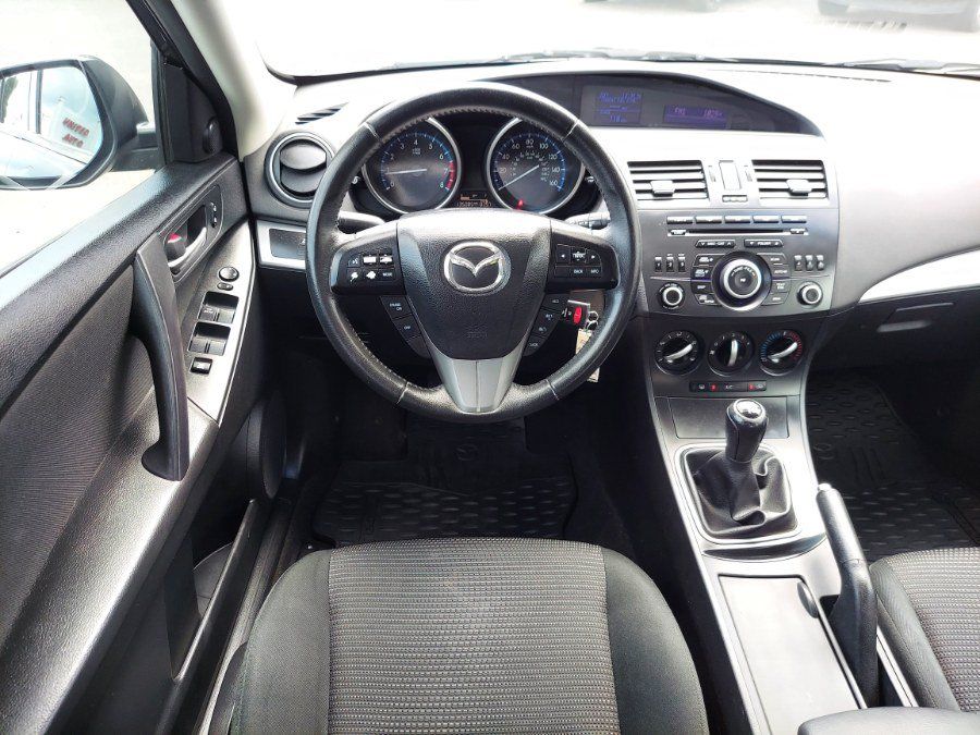 Used 2012 MAZDA MAZDA3 i Touring FWD image 10
