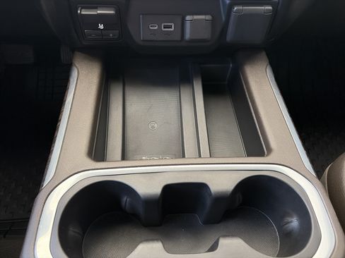 Used 2019 GMC Sierra 1500 Denali w/ Denali Ultimate Package AWD/4WD image 25