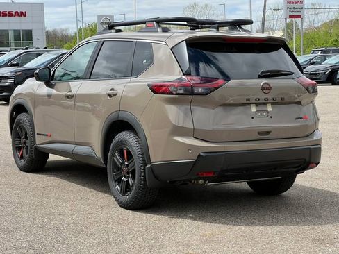 New 2026 Nissan Rogue SV w/ Rock Creek Premium Package AWD/4WD image 9