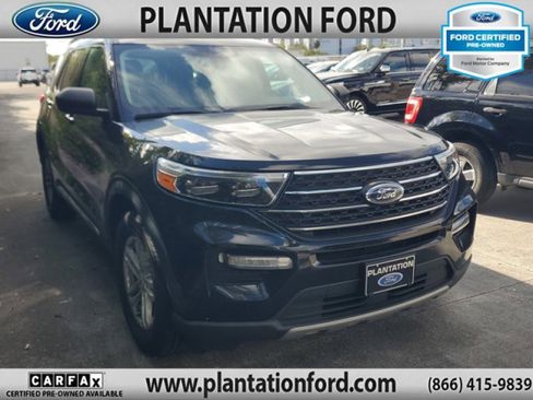 Certified 2022 Ford Explorer XLT w/ Equipment Group 202A image 1