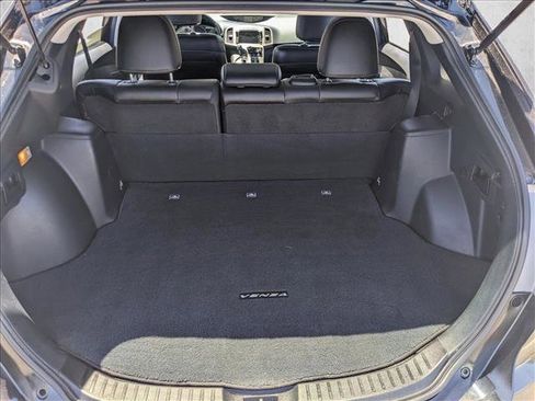 Used 2013 Toyota Venza Limited image 6