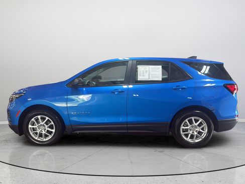 Certified 2024 Chevrolet Equinox LS w/ Driver Confidence II Package FWD image 10