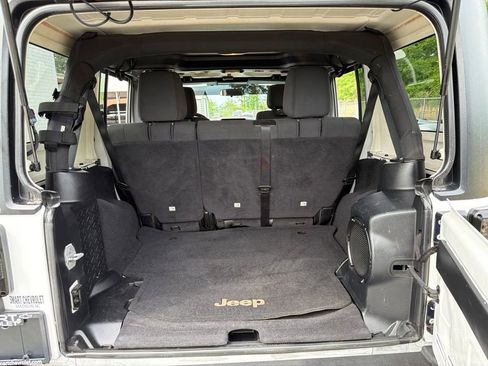 Used 2011 Jeep Wrangler Unlimited Rubicon w/ Dual Top Group AWD/4WD image 14