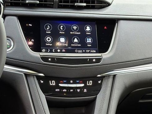 New 2026 Cadillac XT5 Luxury image 16