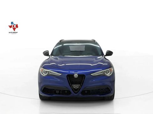 Used 2020 Alfa Romeo Stelvio Ti w/ Nero Edizione AWD/4WD image 7