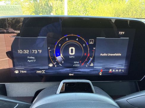New 2026 Chevrolet Traverse Z71 w/ Enhanced Driving Package AWD/4WD image 29