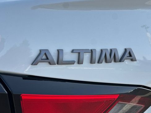 Certified 2023 Nissan Altima 2.5 SV w/ SV Premium Package image 51