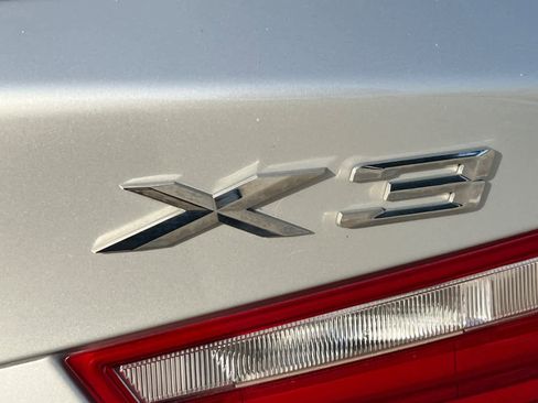 Used 2017 BMW X3 xDrive28i image 15