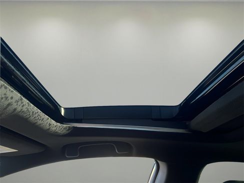 Used 2024 Honda Accord Sport image 22