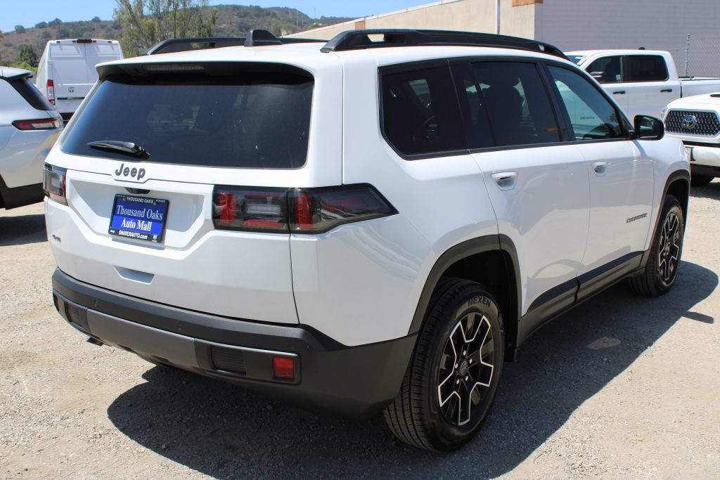 New 2026 Jeep Cherokee AWD/4WD image 4