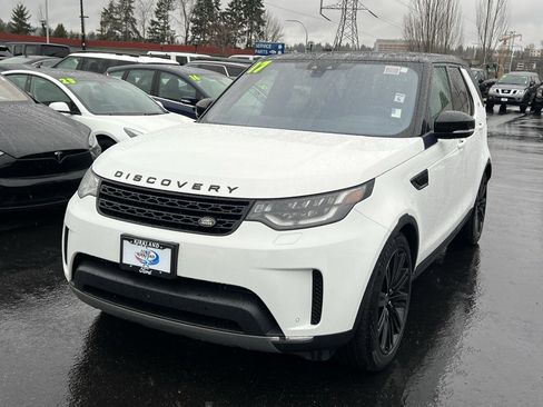 Used 2017 Land Rover Discovery HSE Luxury image 4