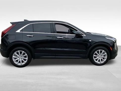 Used 2023 Cadillac XT4 Luxury AWD/4WD image 10