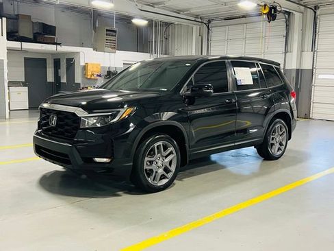 Used 2023 Honda Passport EX-L image 15