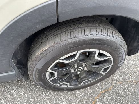 Used 2025 Ford Bronco Sport Outer Banks w/ Outer Banks Tech Package+ image 11