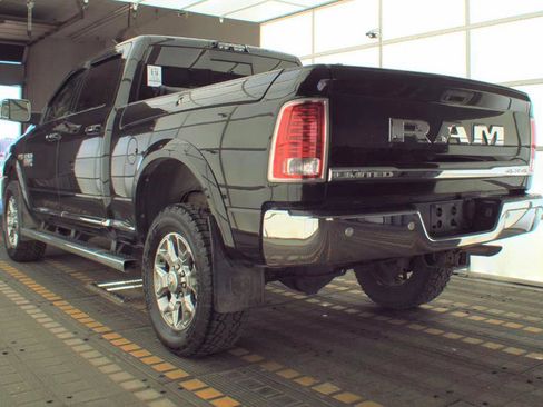 Used 2016 RAM 2500 Limited AWD/4WD image 10