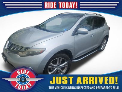 Used 2010 Nissan Murano LE w/ Navigation Pkg