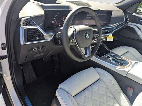 New 2026 BMW X5 sDrive40i w/ Climate Comfort Package image 3