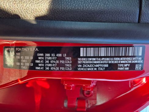 Used 2022 Jeep Renegade Trailhawk AWD/4WD image 33