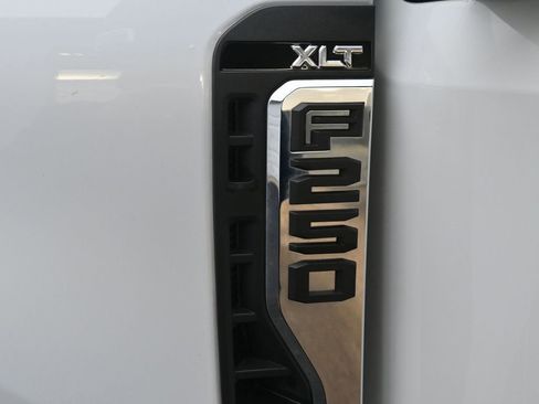 Used 2024 Ford F250 XLT w/ FX4 Off-Road Package image 17