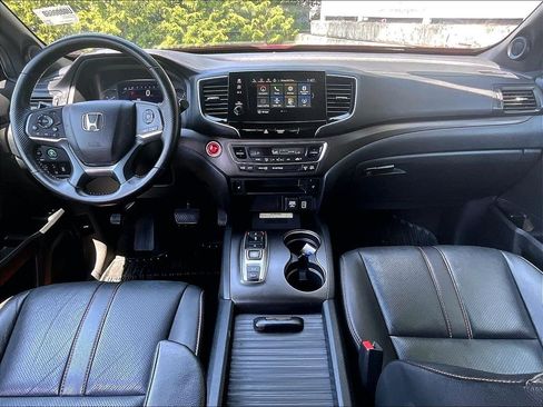 Used 2023 Honda Passport TrailSport image 21