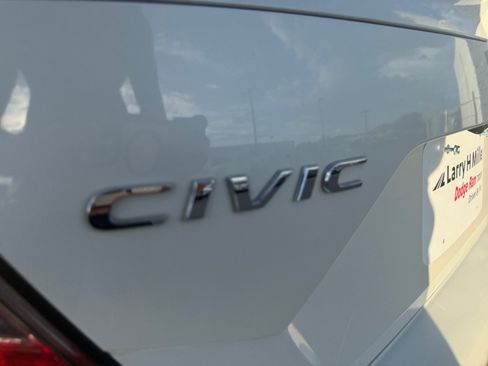 Used 2016 Honda Civic EX-L image 27