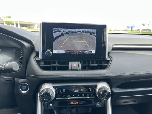 Certified 2024 Toyota RAV4 XLE image 33