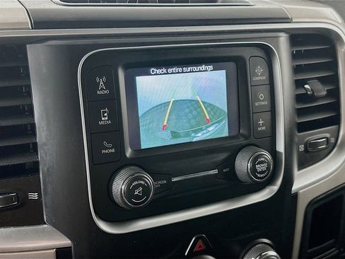 Used 2020 RAM 1500 Classic SLT RWD image 19