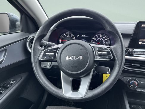 Used 2023 Kia Forte LXS image 26