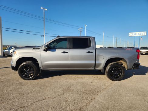 Used 2024 Chevrolet Silverado 1500 LT Trail Boss w/ LT Trail Boss Premium Package AWD/4WD image 4