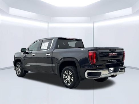 Used 2025 GMC Sierra 1500 SLT AWD/4WD image 3