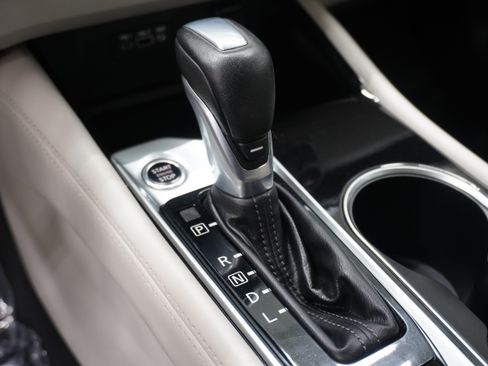 Used 2021 Nissan Altima 2.5 SL FWD image 24
