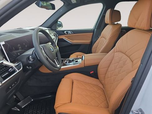 New 2026 BMW X5 xDrive40i AWD/4WD image 9