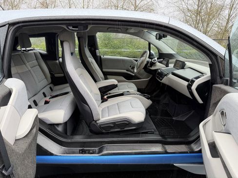 Used 2014 BMW i3 w/ Range Extender image 22