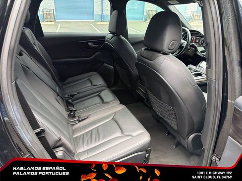 Used 2021 Audi Q7 2.0T Premium w/ Convenience Package AWD/4WD image 32