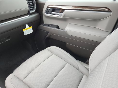 New 2026 Chevrolet Silverado 1500 LT w/ Convenience Package II image 22