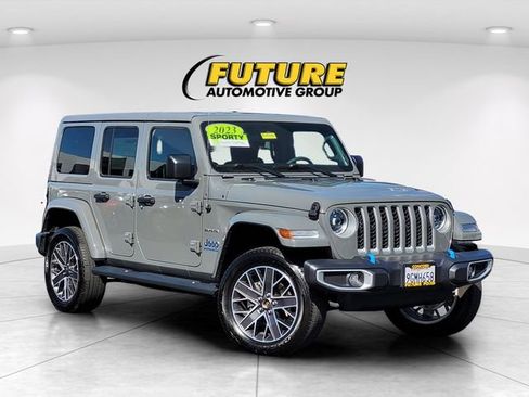 Used 2023 Jeep Wrangler Unlimited Sahara w/ Cold Weather Group image 1