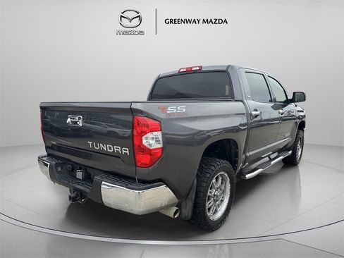 Used 2017 Toyota Tundra SR5 image 7