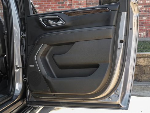 Used 2021 Chevrolet Suburban Premier w/ Premium Package image 53