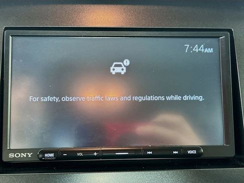 Used 2015 GMC Canyon SLT w/ LPO, Gearon Divider Package image 14