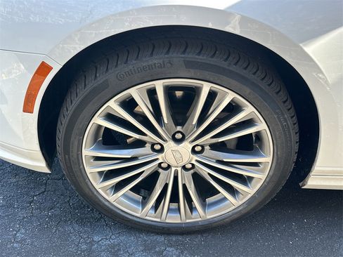 Certified 2022 Cadillac CT4 Premium Luxury image 11