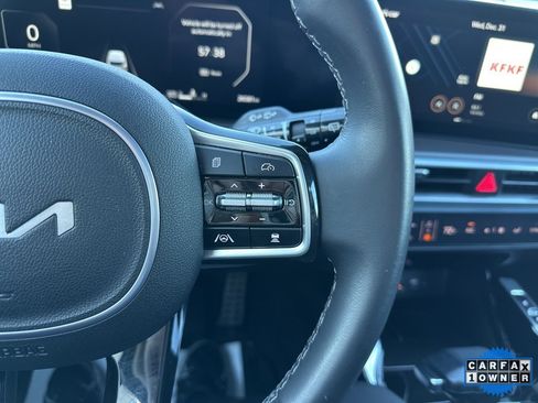 Used 2025 Kia Sorento SX image 67