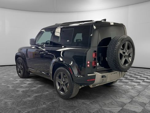 Used 2024 Land Rover Defender 90 X-Dynamic SE AWD/4WD image 3