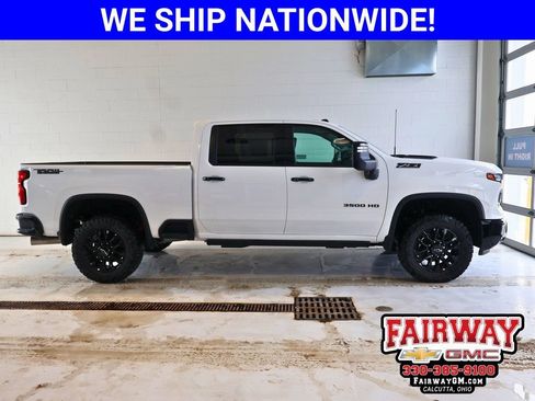New 2026 Chevrolet Silverado 3500 LTZ w/ LTZ Plus Package AWD/4WD image 1