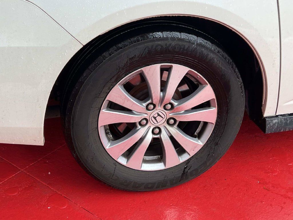 Used 2016 Honda Odyssey EX-L image 9