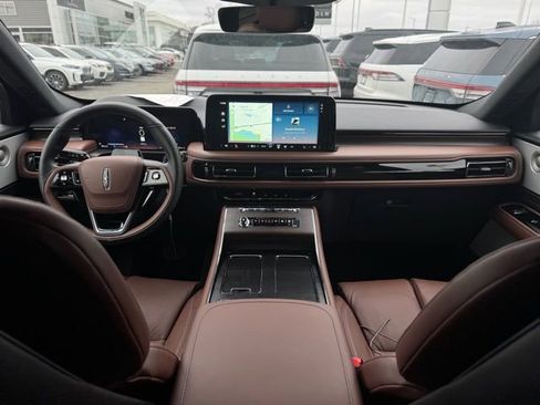 New 2026 Lincoln Aviator Reserve image 26