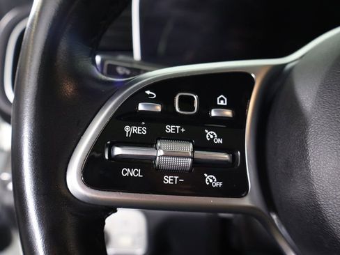 Used 2023 Mercedes-Benz GLE 350 4MATIC w/ AMG Line Exterior image 46