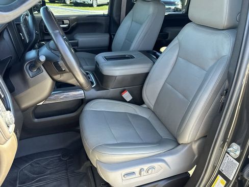 Used 2022 Chevrolet Silverado 2500 LTZ w/ LTZ Plus Package image 15