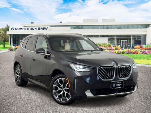 Used 2025 BMW X3 xDrive30i w/ Convenience Package image 1