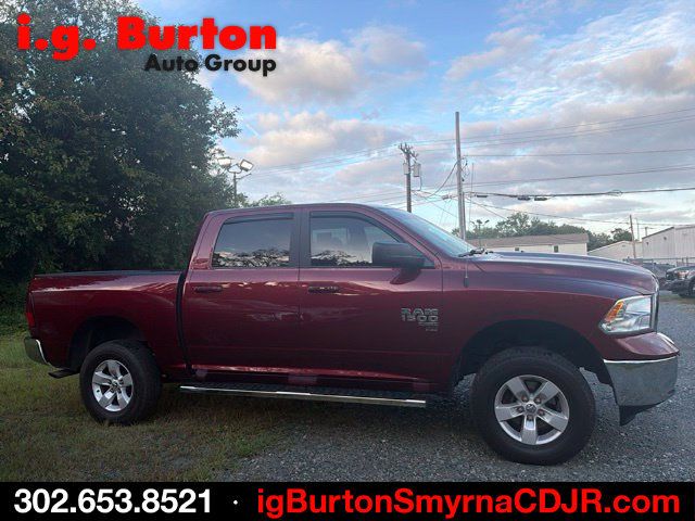 Used 2021 RAM 1500 Classic SLT AWD/4WD image 4