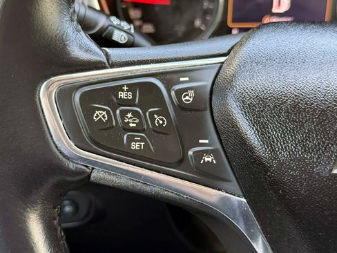 Used 2019 Chevrolet Equinox Premier AWD/4WD image 17